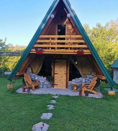 Gazela Bungalov 2