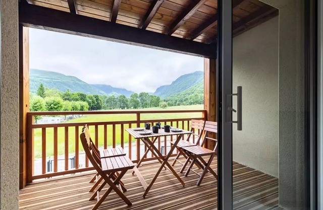 Genos Apartment 4 Personen Am See