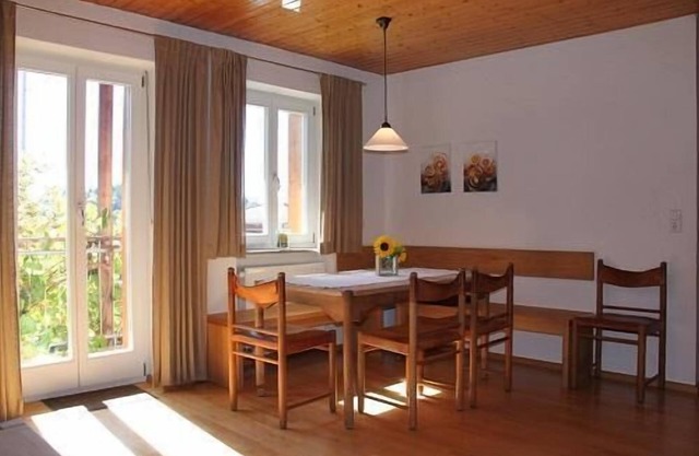 Geräumige Ferienwohnung (70m2) auf Erlebnisbauernhof