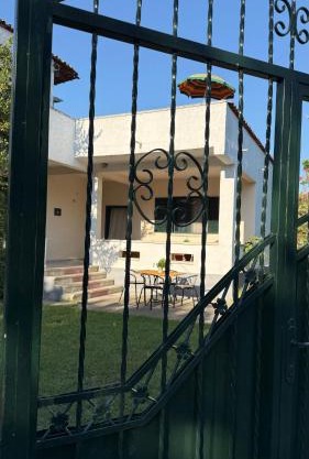 Gerea's Holiday House