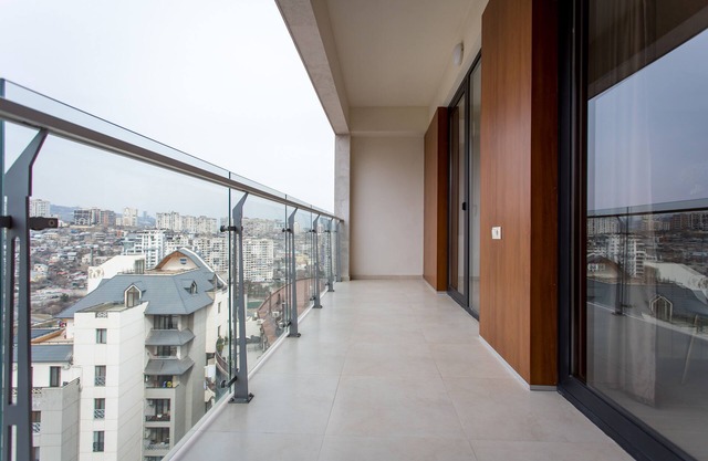 GG Home - 2-bedroom apartment with wonderful view to city at Mziuri Park