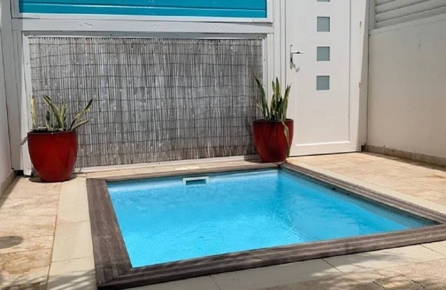 Gite corossol Martinique private pool, naturist residence