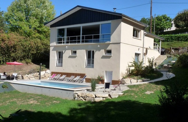 Gite Lacapelle-Viescamp, 2 bedrooms, 4 persons