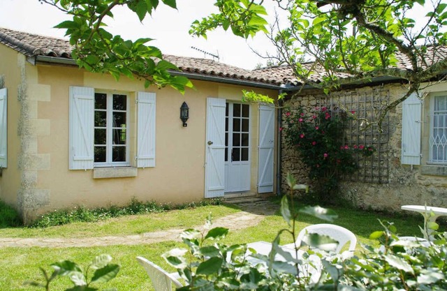 Gite LE Courtil - Saint-aubin-de-branne