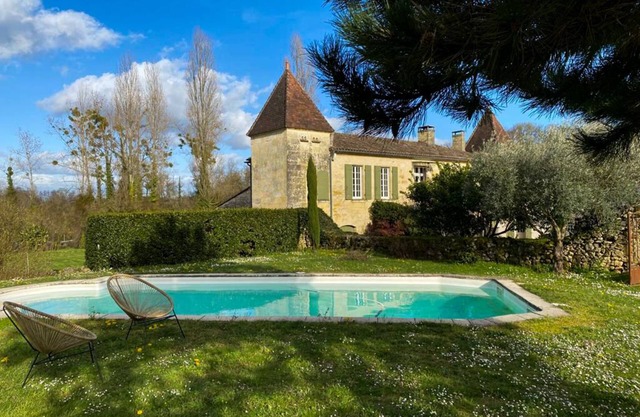 Gîte Le Moulin, bucolic garden and swimming pool in the heart of the vineyards
