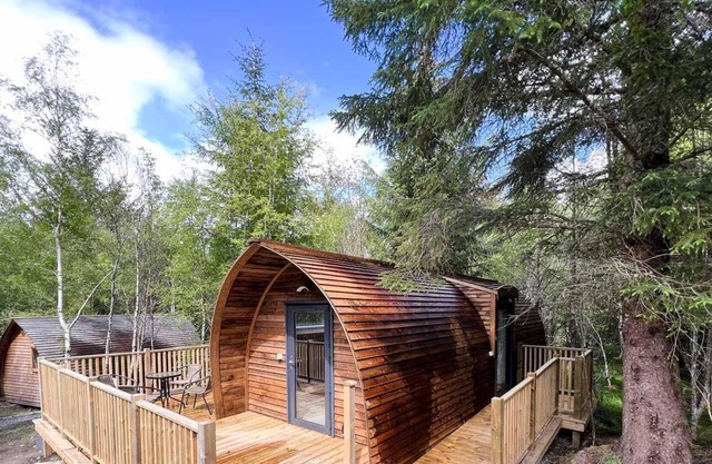 Glenlivet Glamping in a Cosy Wooden Lodge - Dog Friendly