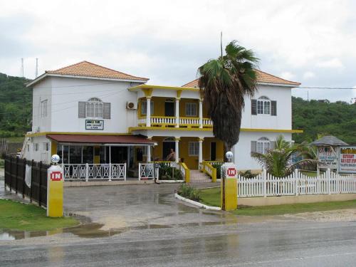Global Villa Hotel Restaurant and Conference center