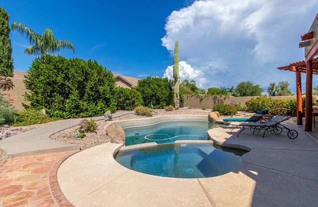 Gold Camp Resort Heated Pool/jacuzzi/BBQ/Firepit