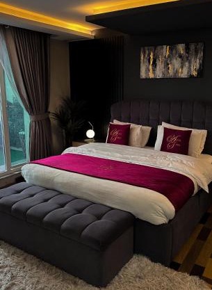 Goldcrest Mall One Bedroom Penthouse DHA Phase 4