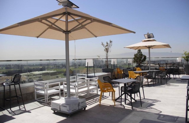 Golden Tulip Opera Alger