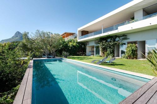 Golden View Villa