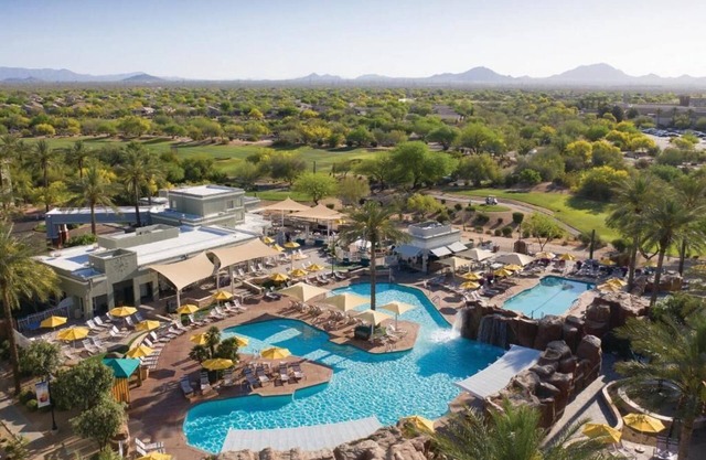Golf Fans- a great week @ WM Phoenix Open-2 BR Villa-Sleeps 8-Amazing property!-