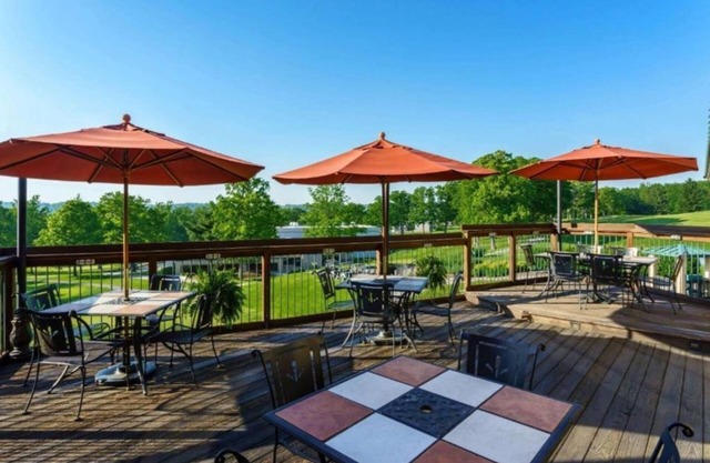 Golf Getaway Haven: Studio at Lakeview Resort
