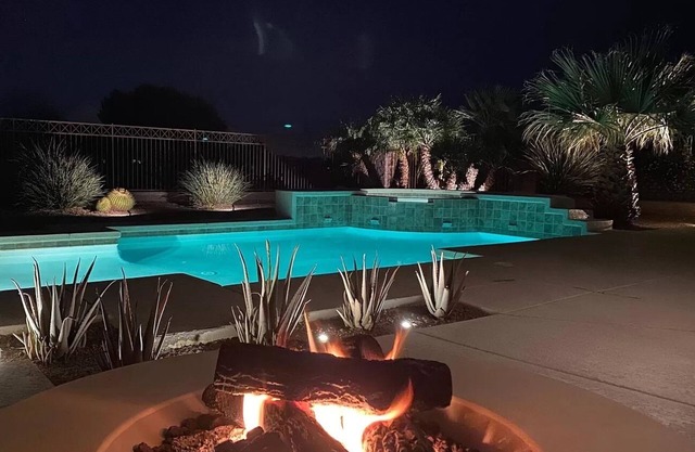 Golfside Oasis: Private Pool & Spa, Stunning Views, Las Vegas home