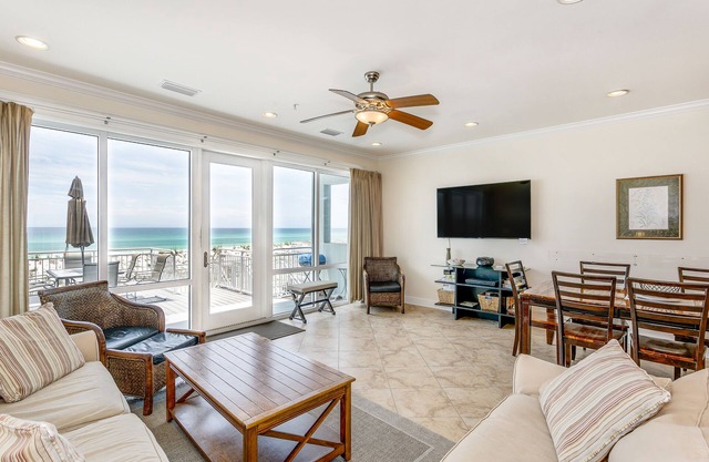 Gorgeous Gulf front 4 bedroom luxury townhouse with private elevator*