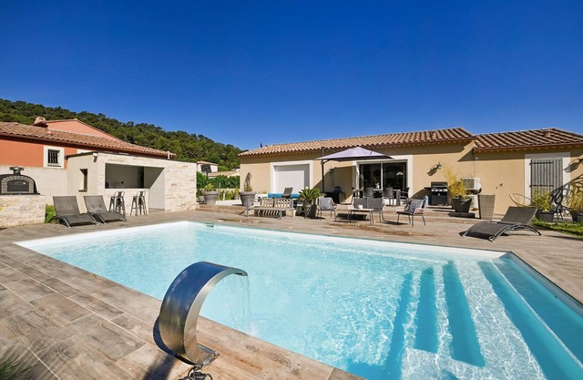 Gorgeous home in Bagnols-sur-Cèze
