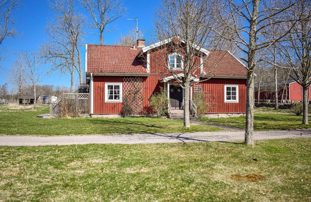 Gorgeous home in åryd with kitchen