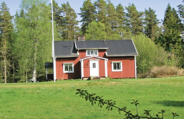 Gorgeous home in Långaryd with kitchen