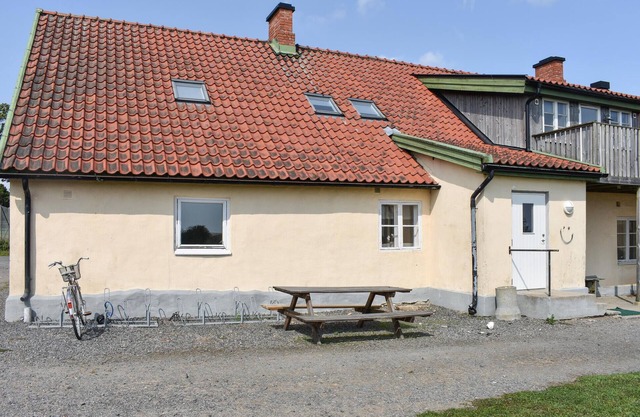 Gorgeous home in Tomelilla with WiFi