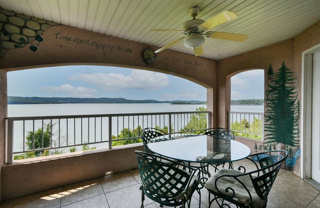Emerald Point Hollister 