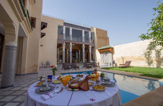Gorgeous Luxurious Twin Room at Palais Houyam Pool