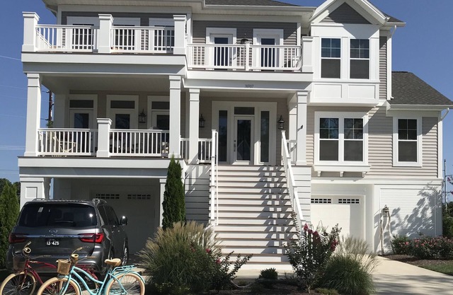 Gorgeous North Bethany Beach luxury home