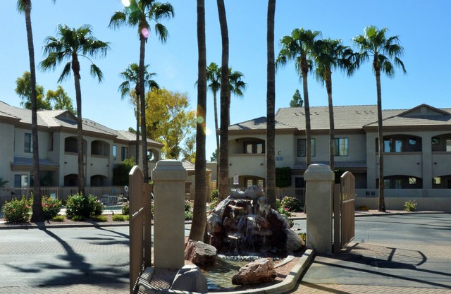 Gorgeous Old Town Getaway