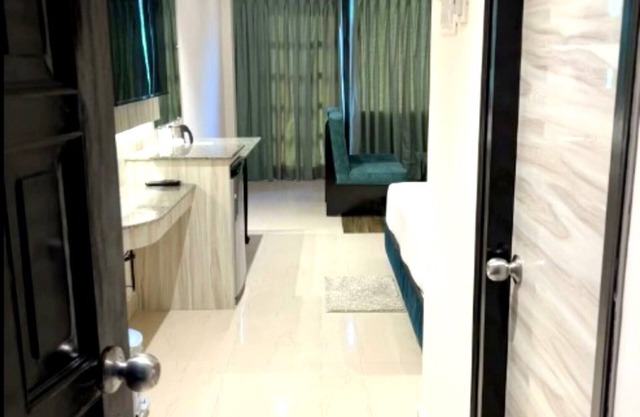 Goroomgo Hotel Dreamland Lataguri