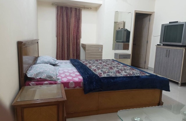 Goroomgo Royal Elite Inn Jalandhar