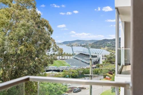 Gosford Panorama Stadium & Water Views