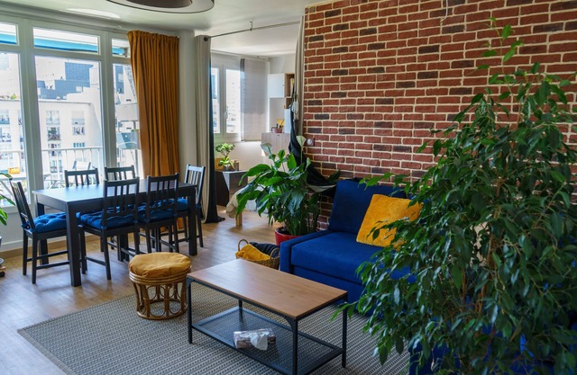 Grand Appartement 6 Voyageurs à 10min de Paris