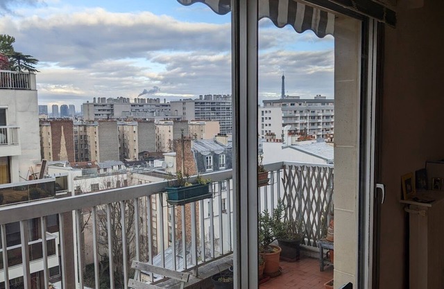 Grand Studio 30 m2 Paris 15 Proche Parc Georges Brassens et Tous Commerces