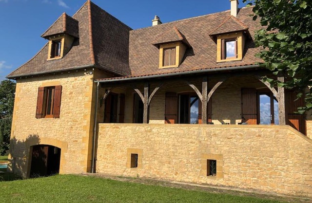 Grande maison en Périgord à 10 mn de Sarlat