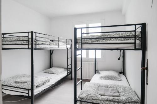 Grande maison façon "Auberge" quartier des Deux Croix, Angers - 16 personnes