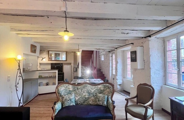 Grande Maison pour 8 personnes - Bourg de Meyssac