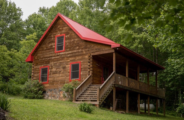 Grayson Highlands Park cabin peaceful