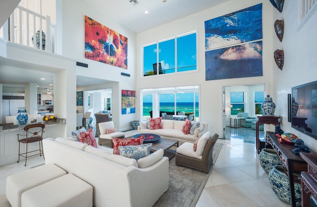 Great Bluff Estates: Luxury Villa with Pool, Cabanas, Multiple Decks & Great Snorkeling