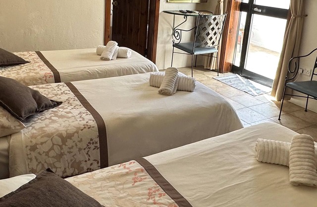 Green Grove Guest house