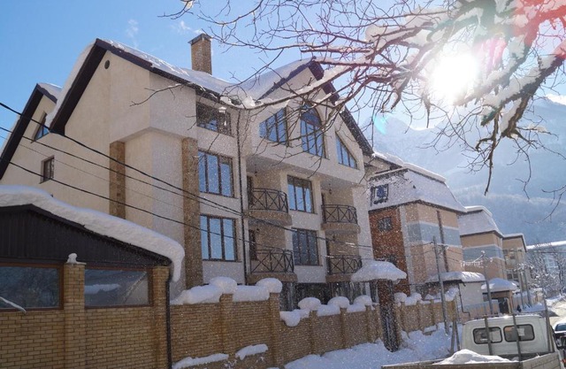 Green Hall Hotel
