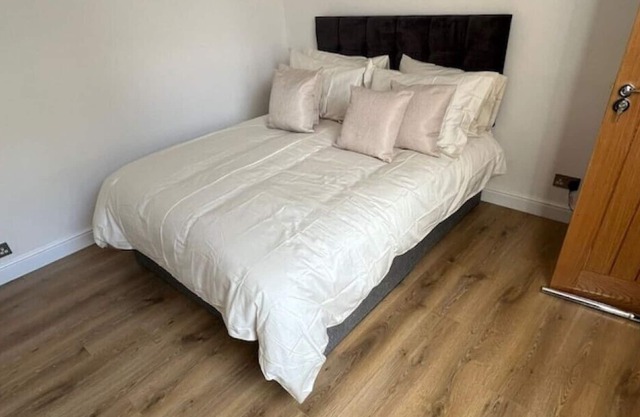 Green lanes N8, Studio flat!
