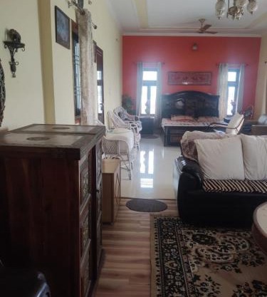 Green Meadows Homestay