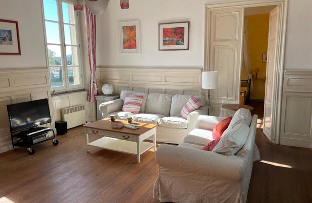 Große Ferienwohnung am Canal du MIDI mit Dachterrrasse