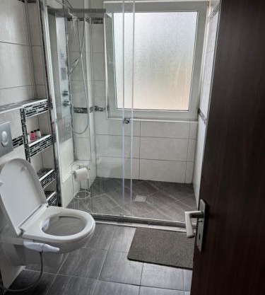 Große Wohnung nähe IKEA BR