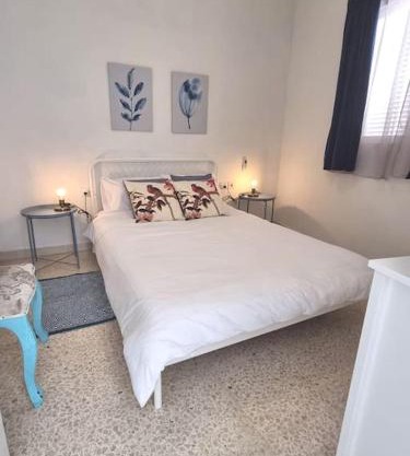 Ground floor apartment 3 min walk from the sea