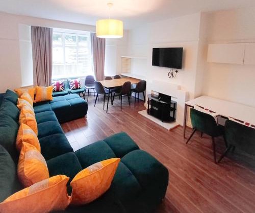 Ground floor Flat at Finchley Road