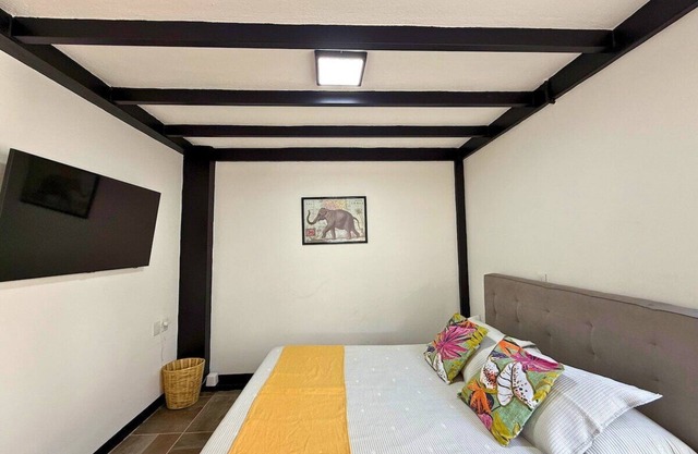 Ground Floor Loft - 5 Min Walk to Oaxaca Historic Center - AC