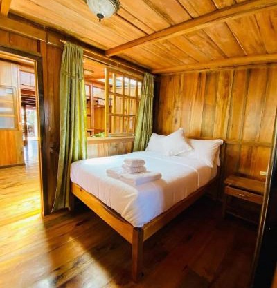 Guayabo Hostal Mindo