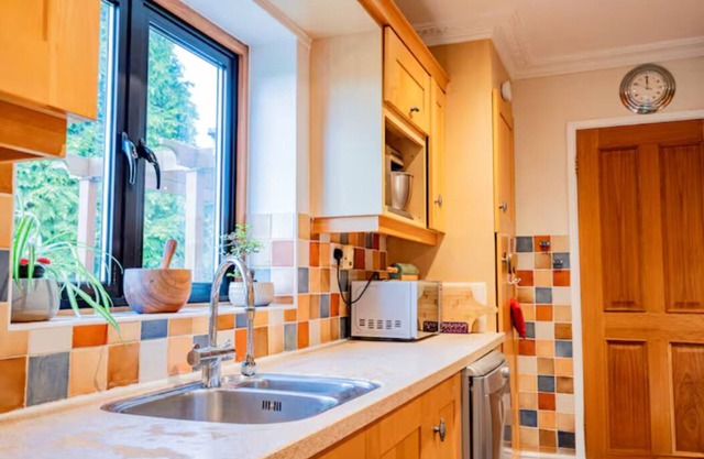 Guest Homes | Longscroft Manor