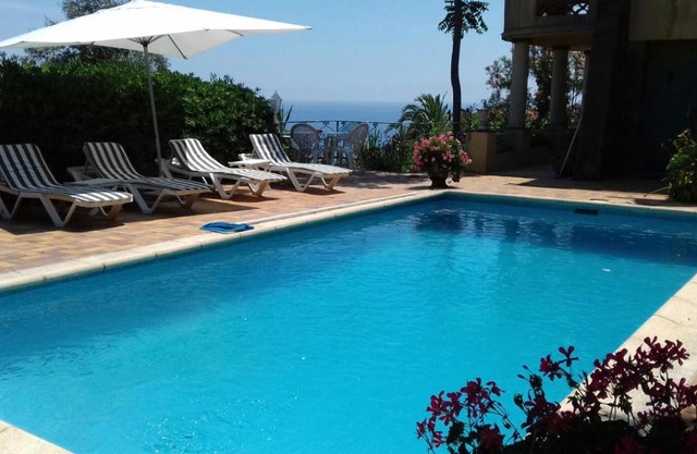 Guest House with Panoramic Views, near Cannes