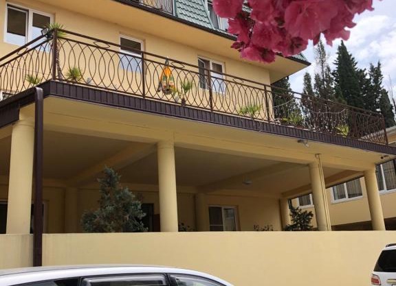 Guest house Yunona